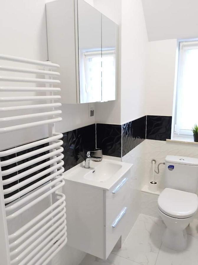 Kameralna Ukosna Apartment Бялисток Екстериор снимка
